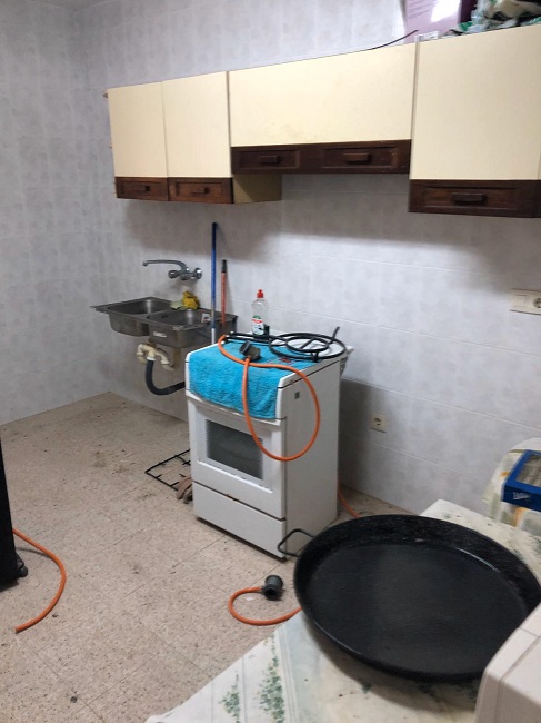 Servicio de recogida y reciclaje de muebles, electrodomésticos y basura en La Selva del Camp - ¡Tu hogar limpio y ordenado!